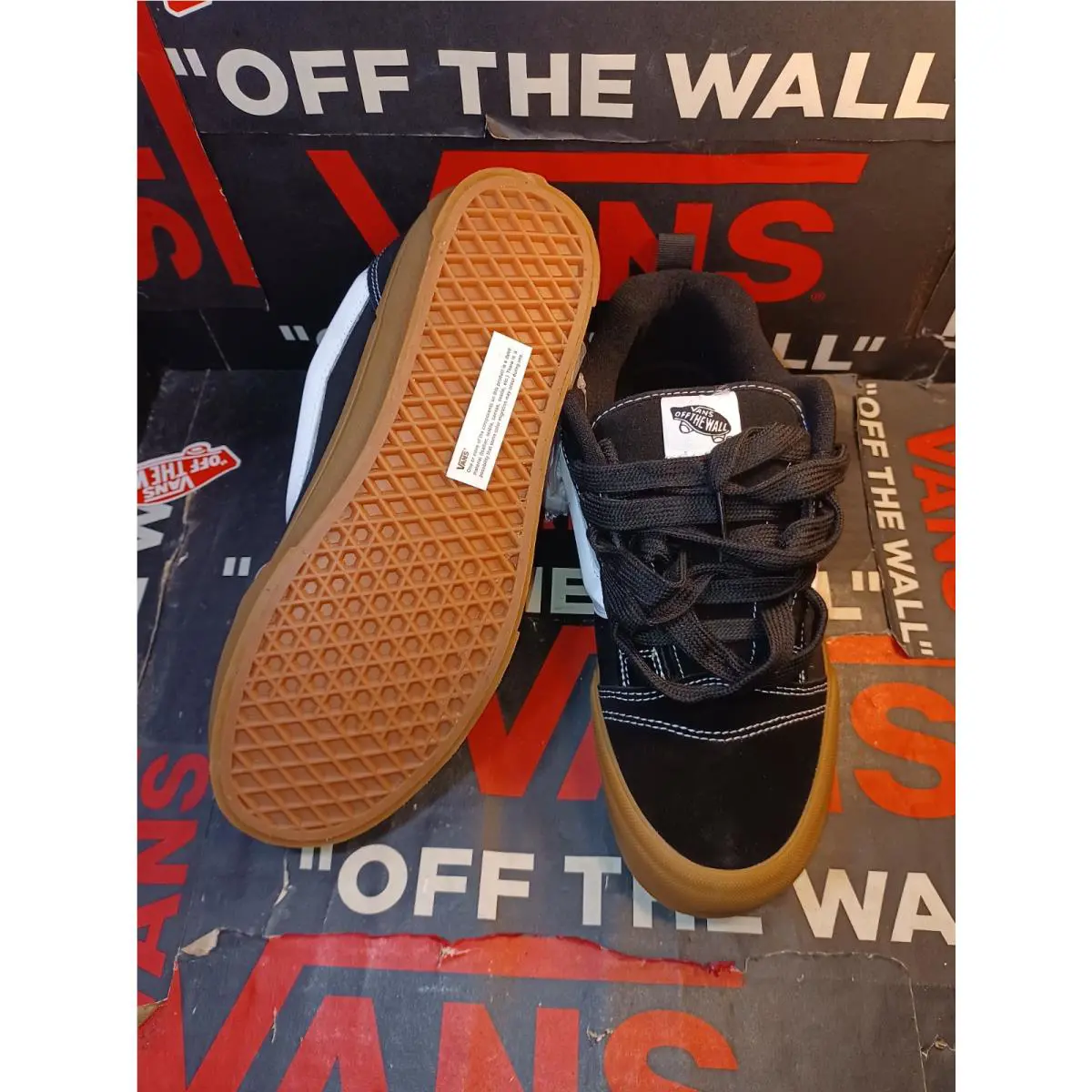 Vans shoes - VANS Knu-Skool - VN0009QCB9M - Black 9