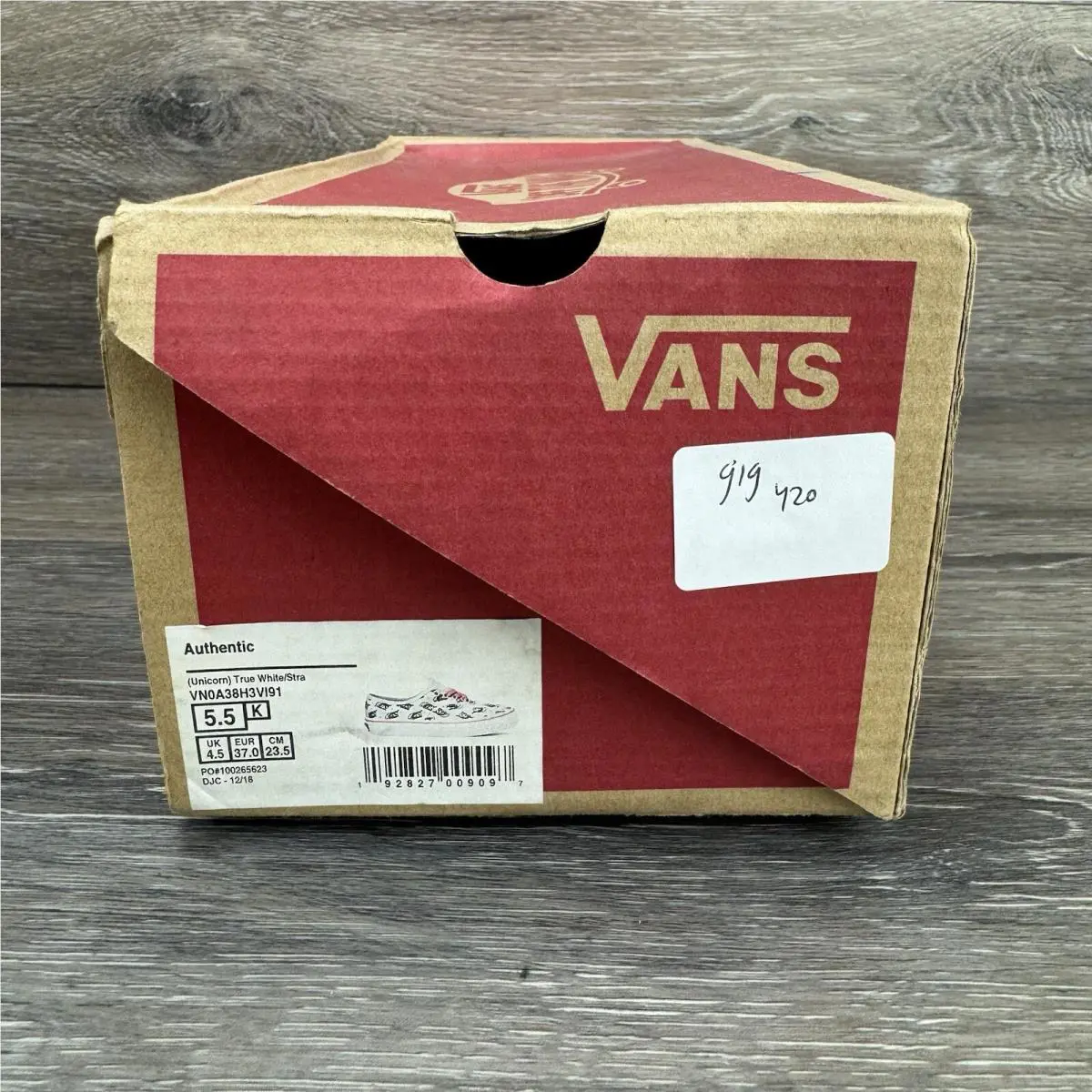 Vans shoes - I - VN0A38h3vI91 - White 12