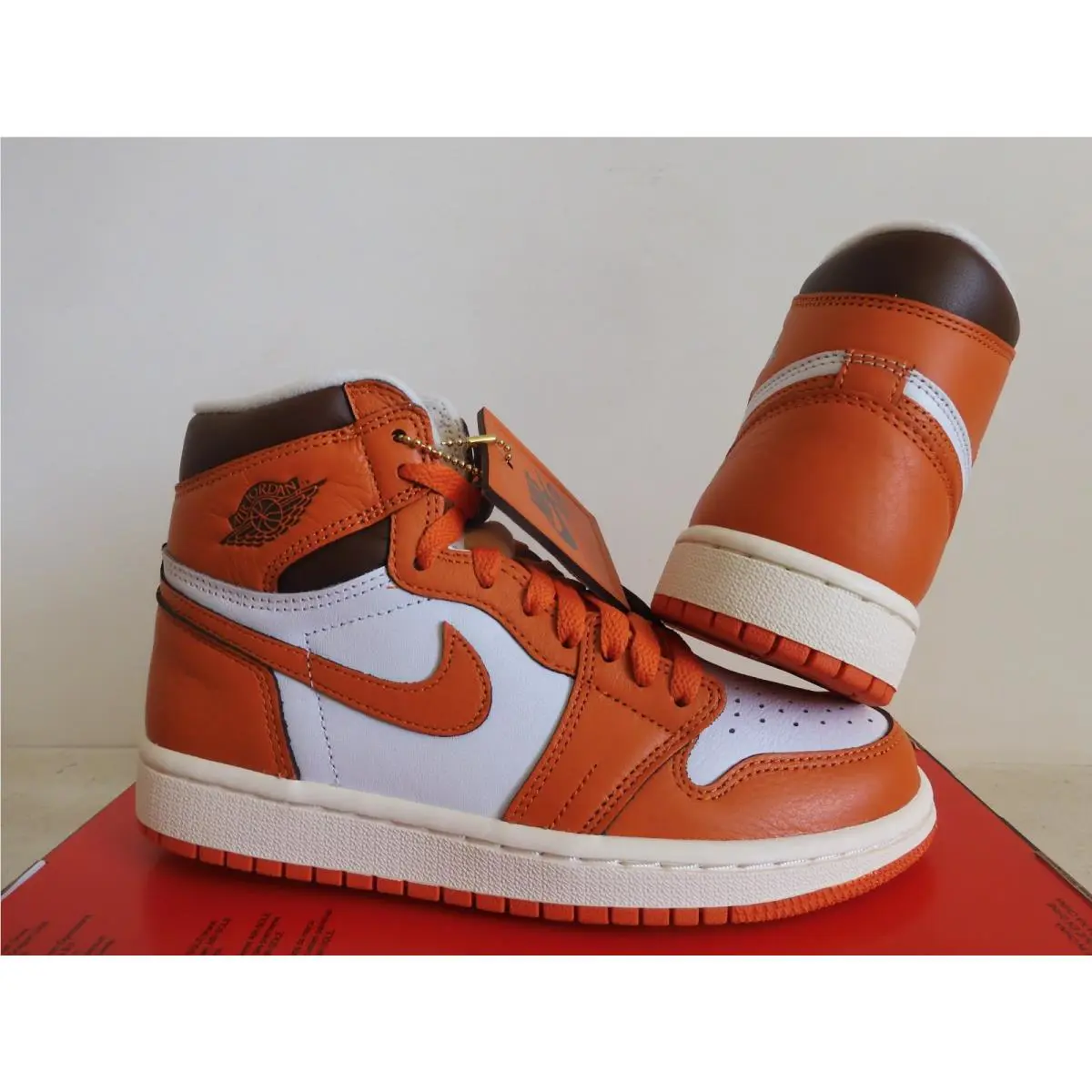 Nike shoes - Air Jordan 1 - Air - DO9369-101 - White 17