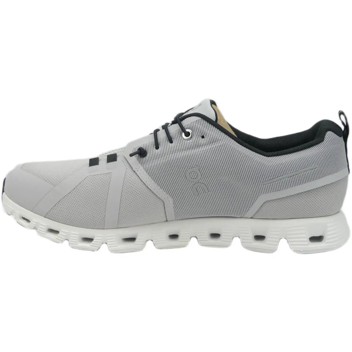 On-Running shoes - White (UPC: 7630440676713) 4