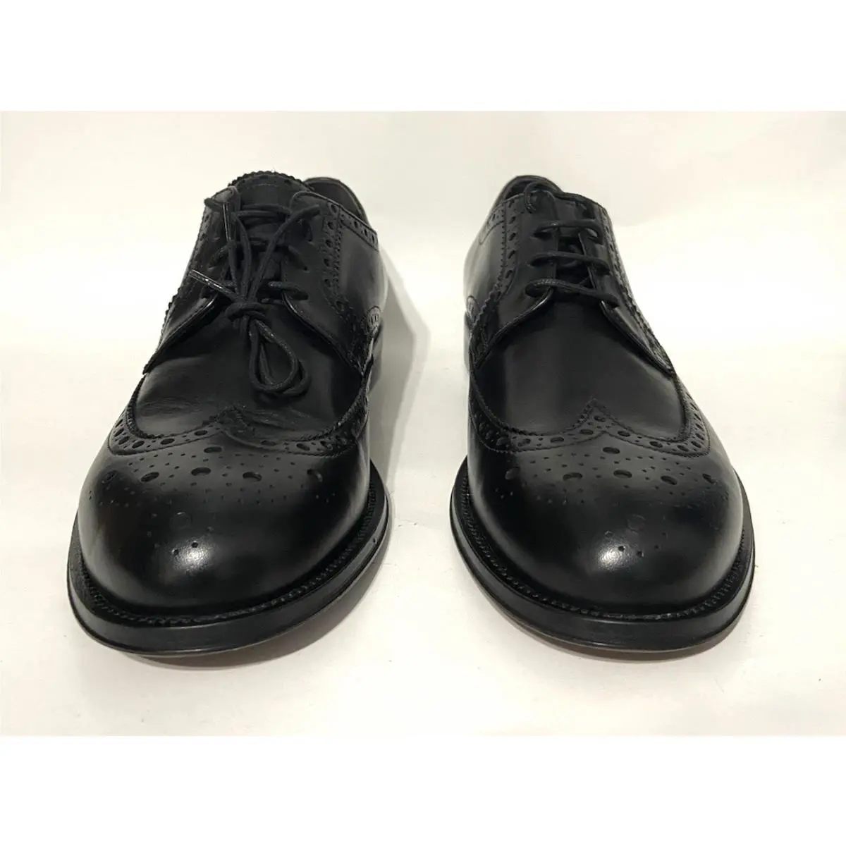 Brooks shoes - Black 1