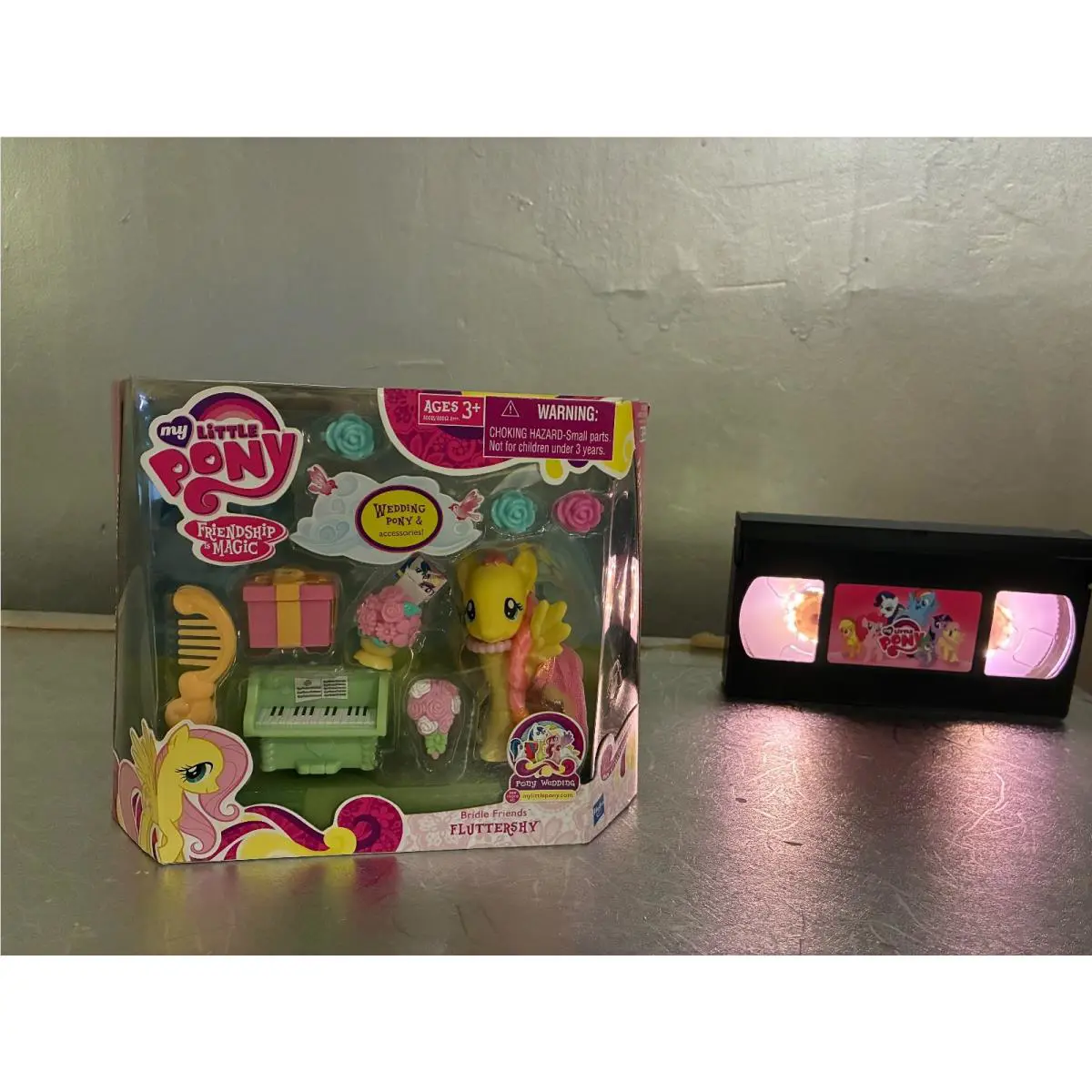 My Little Pony Fluttershy Bridle Friends Nip Wedding Pony and Accessories