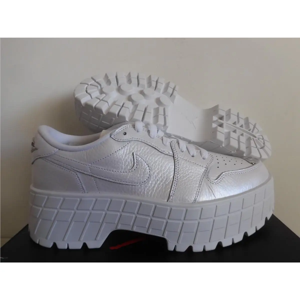 Nike Air Jordan 1 Brooklyn Low Boots White-silver Womens Sz 12 HF3184-100