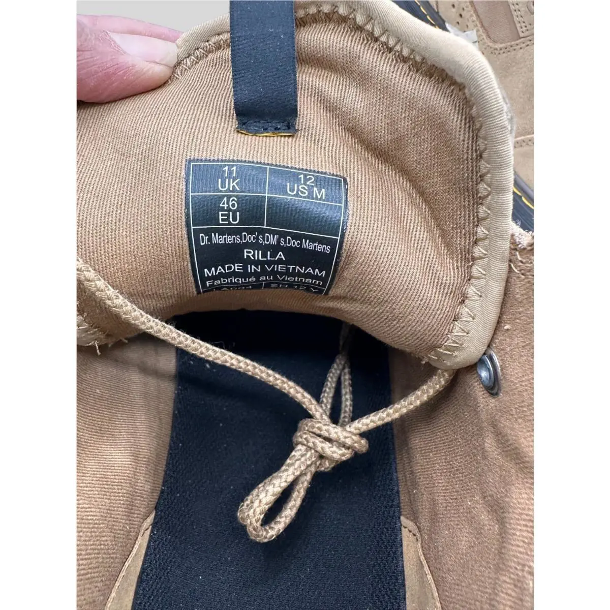 Dr. Martens shoes - Tan 9