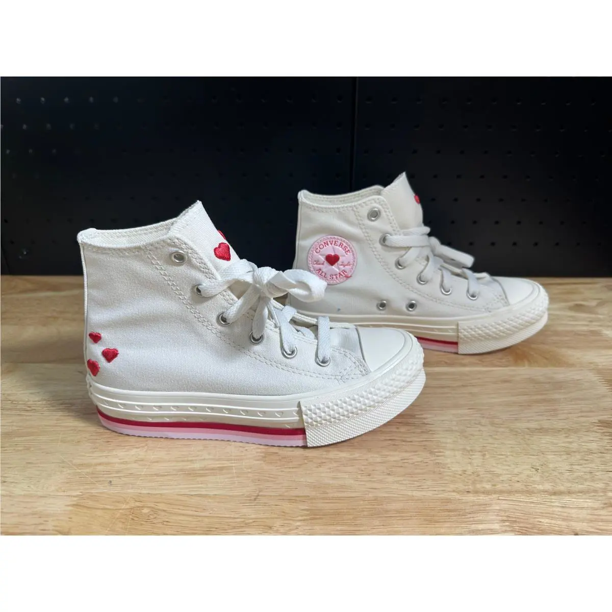 Converse shoes - White 3