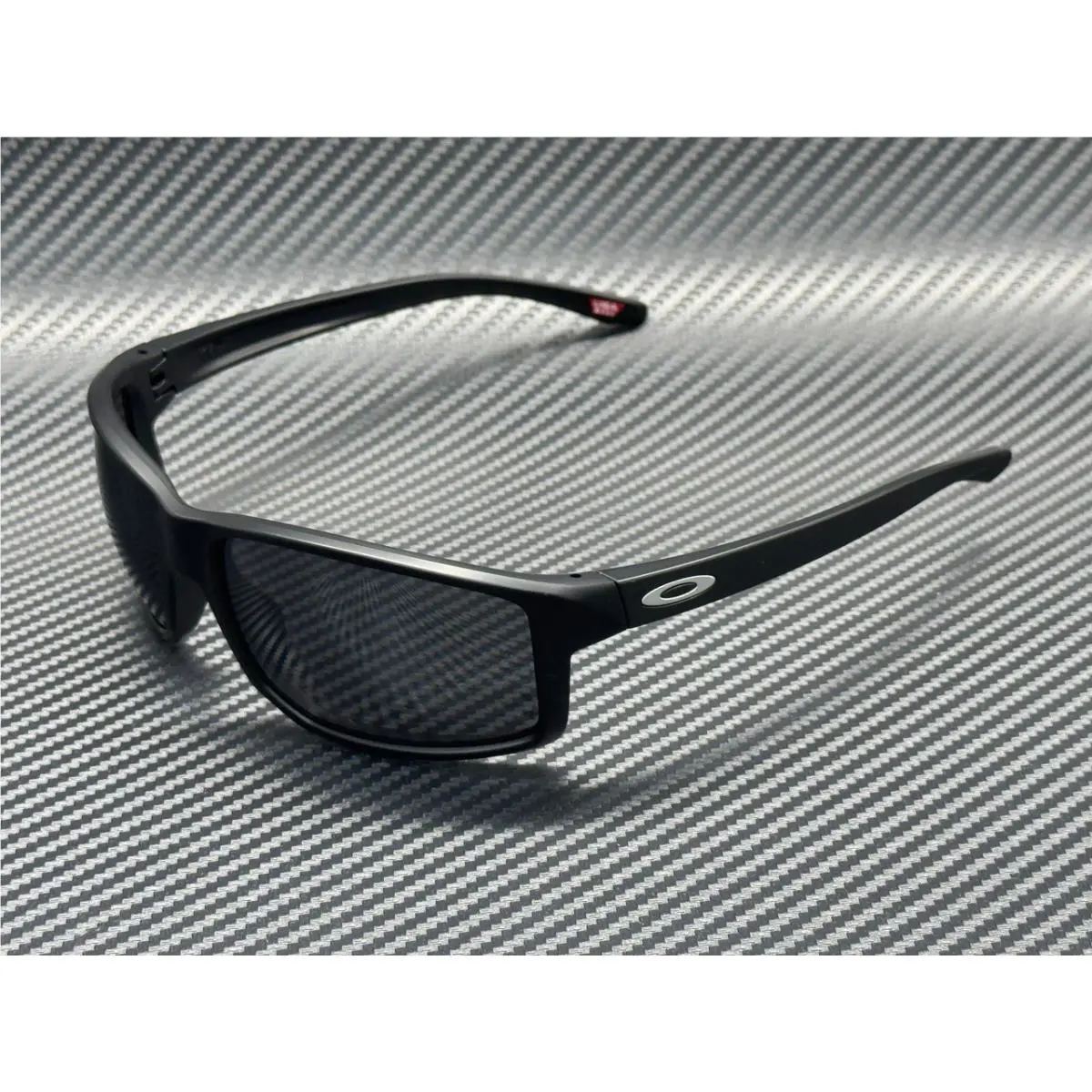 Oakley OO9470 01 Matte Black Prizm Men`s 62 mm Sunglasses