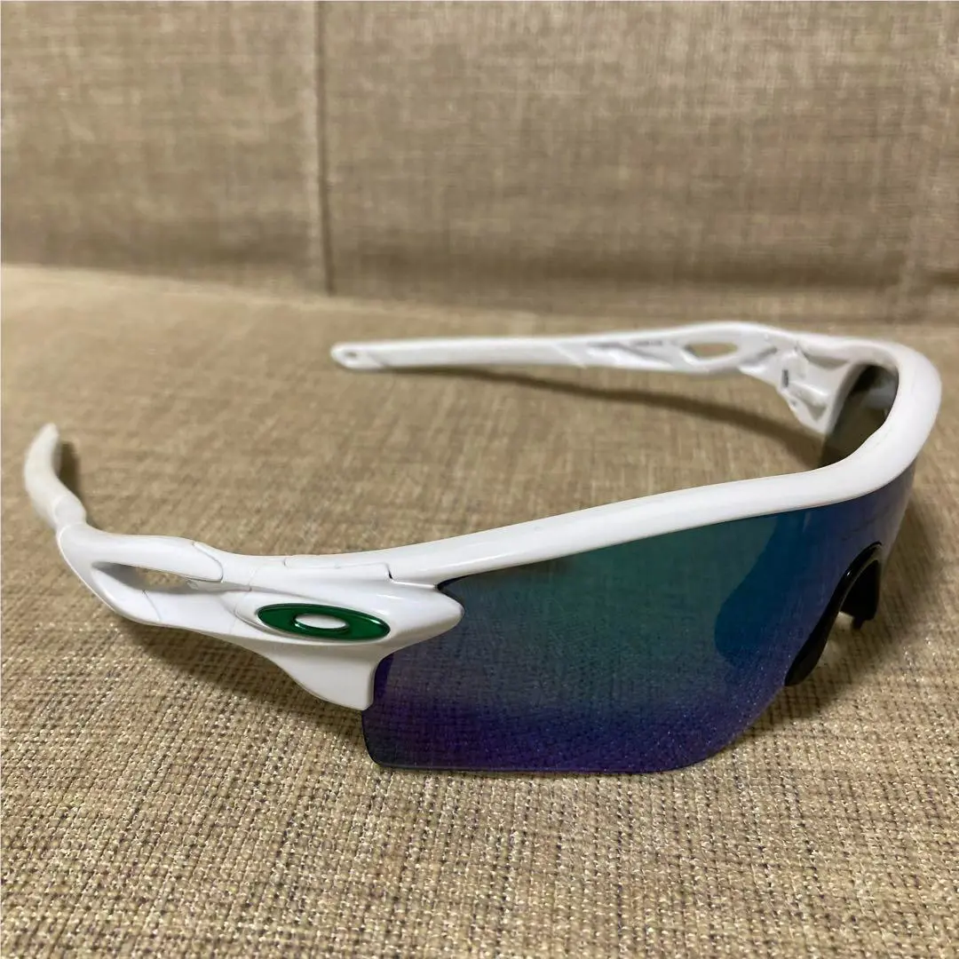 Oakley Radarlock Path AF White / Jade Iridium OO9206-43