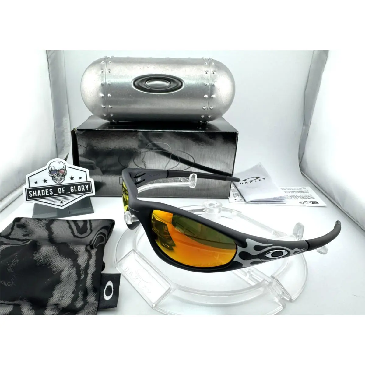 Oakley Straight Jacket 99 Dark Grey Flames Ruby Brain Dead Sunglasses 9505-06