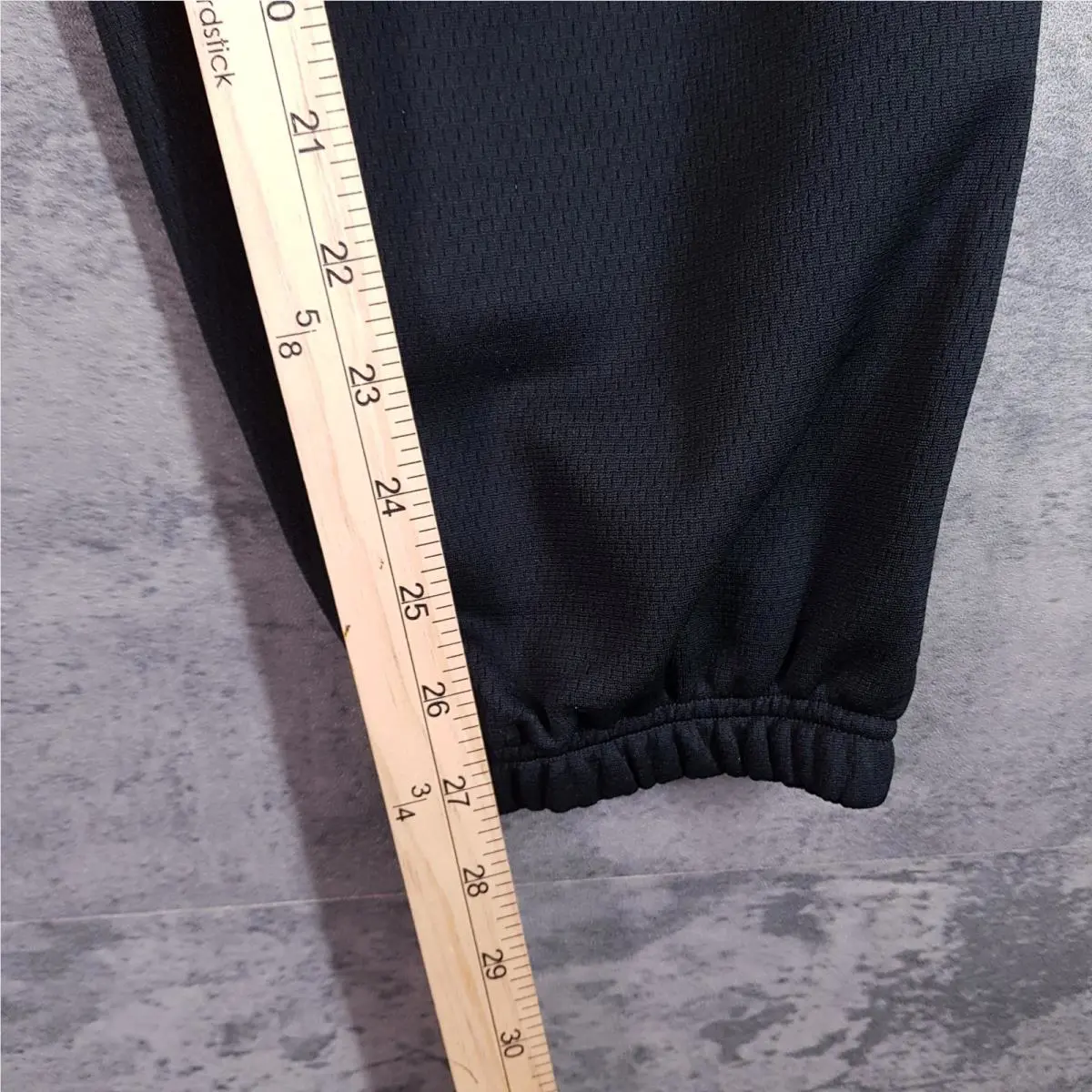 Nike clothing - Black (UPC: 197861849173) 4