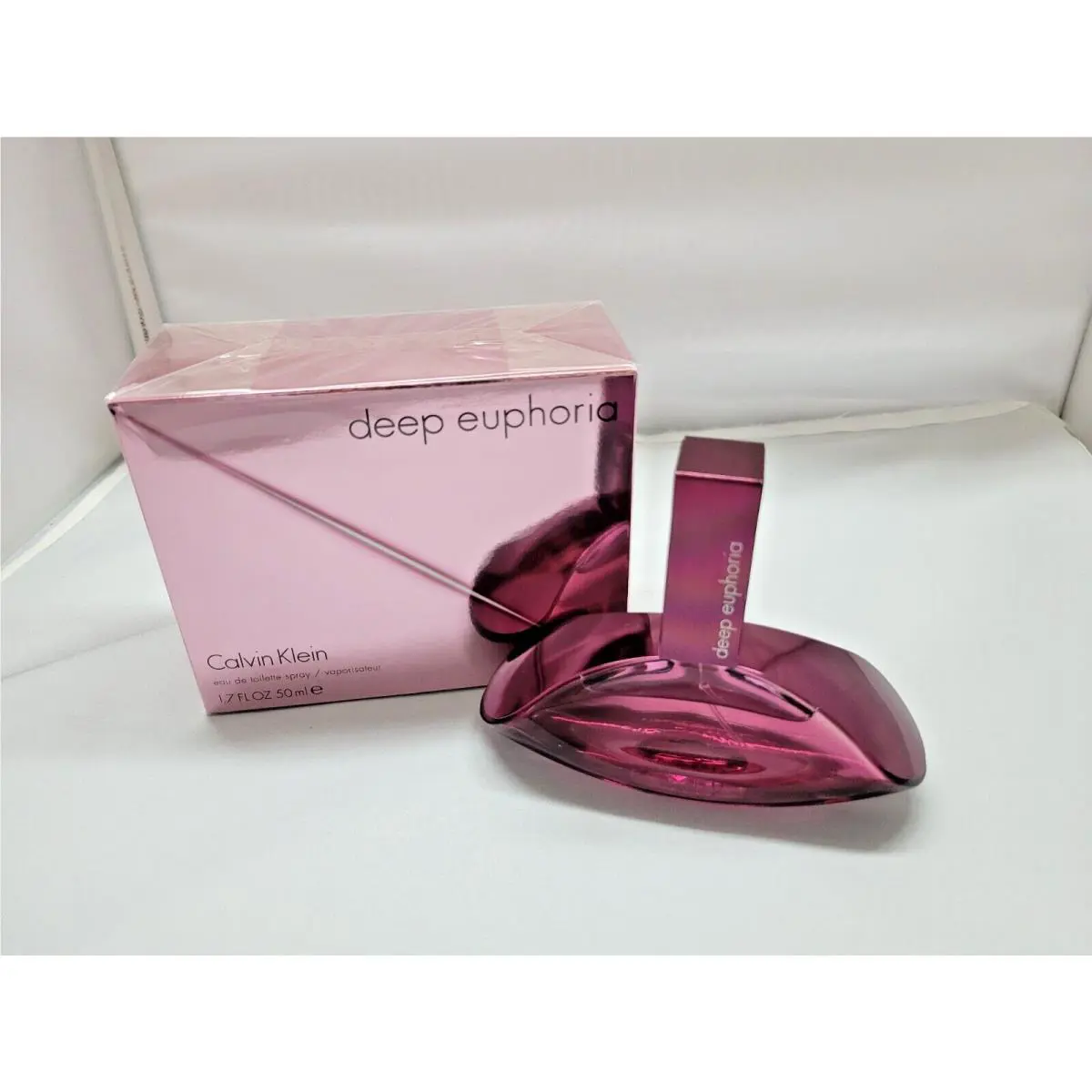 Calvin Klein Deep Euphoria Women`s 1.7 FL OZ/50 ML Eau De Toitette Spray