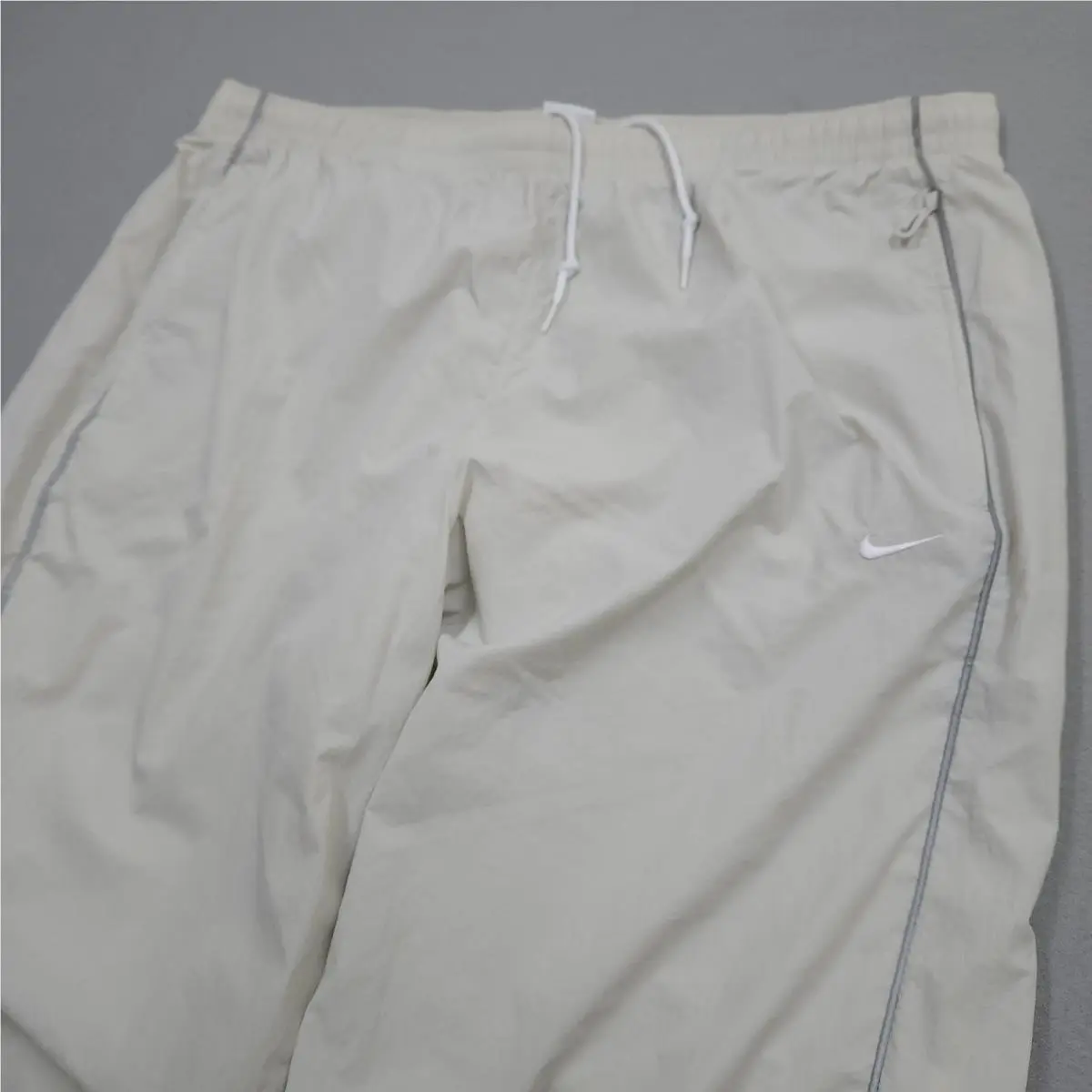 Nike clothing - Nike Solo Swoosh - Solo Swoosh - FB8620-072 - Beige 0