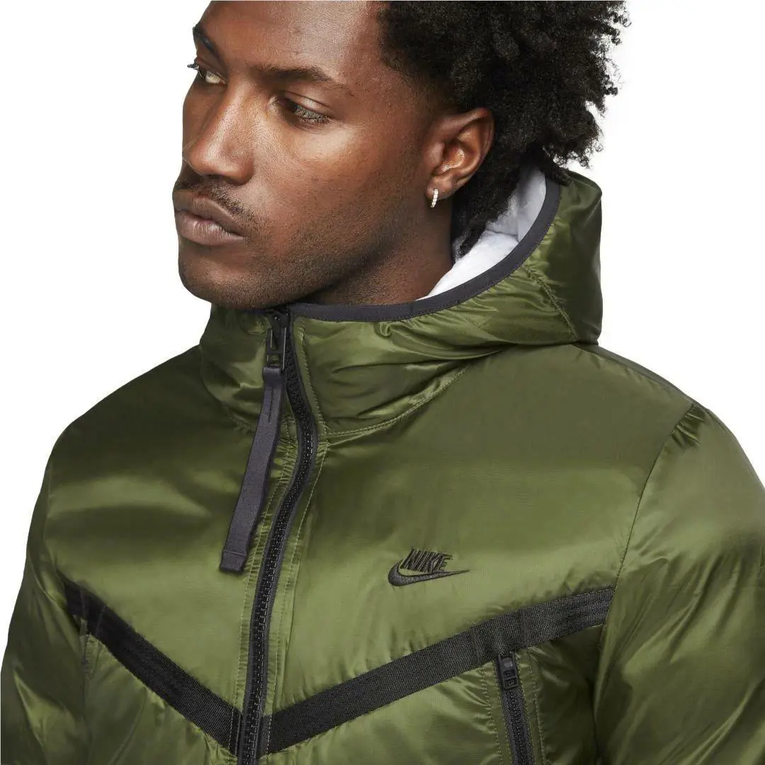 Nike clothing - Green 1