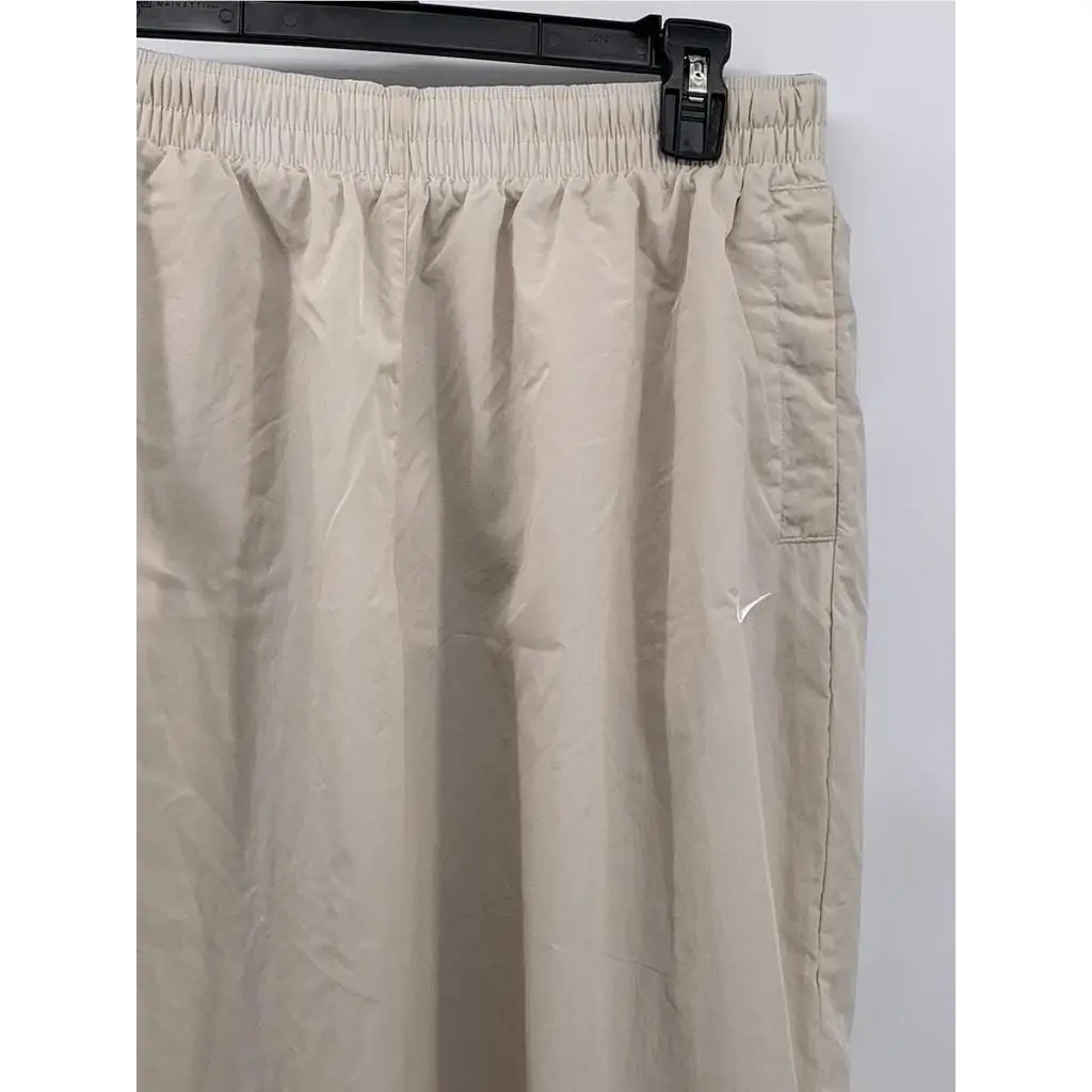 Nike clothing - Beige 3