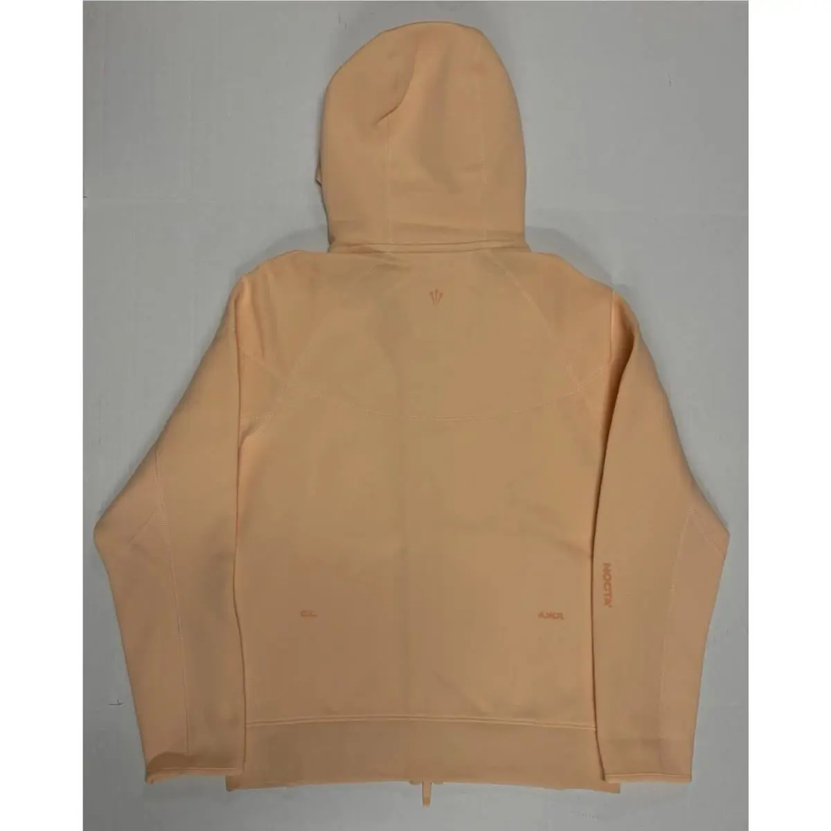 Nike clothing - Ice Peach (UPC: 197601434140) 5