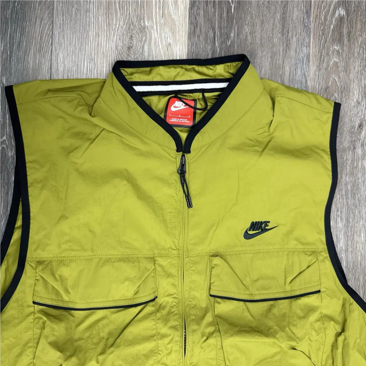 Nike clothing - FZ0748307 - FZ0748307 - Green (UPC: 0197600937246) 0