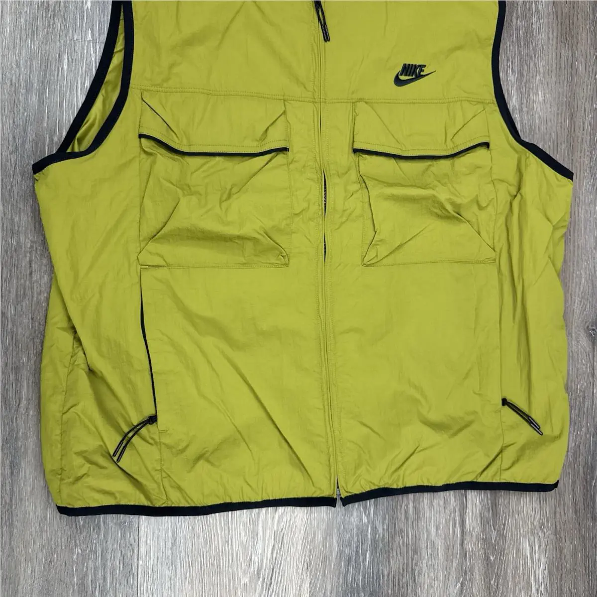 Nike clothing - FZ0748307 - FZ0748307 - Green (UPC: 0197600937246) 1
