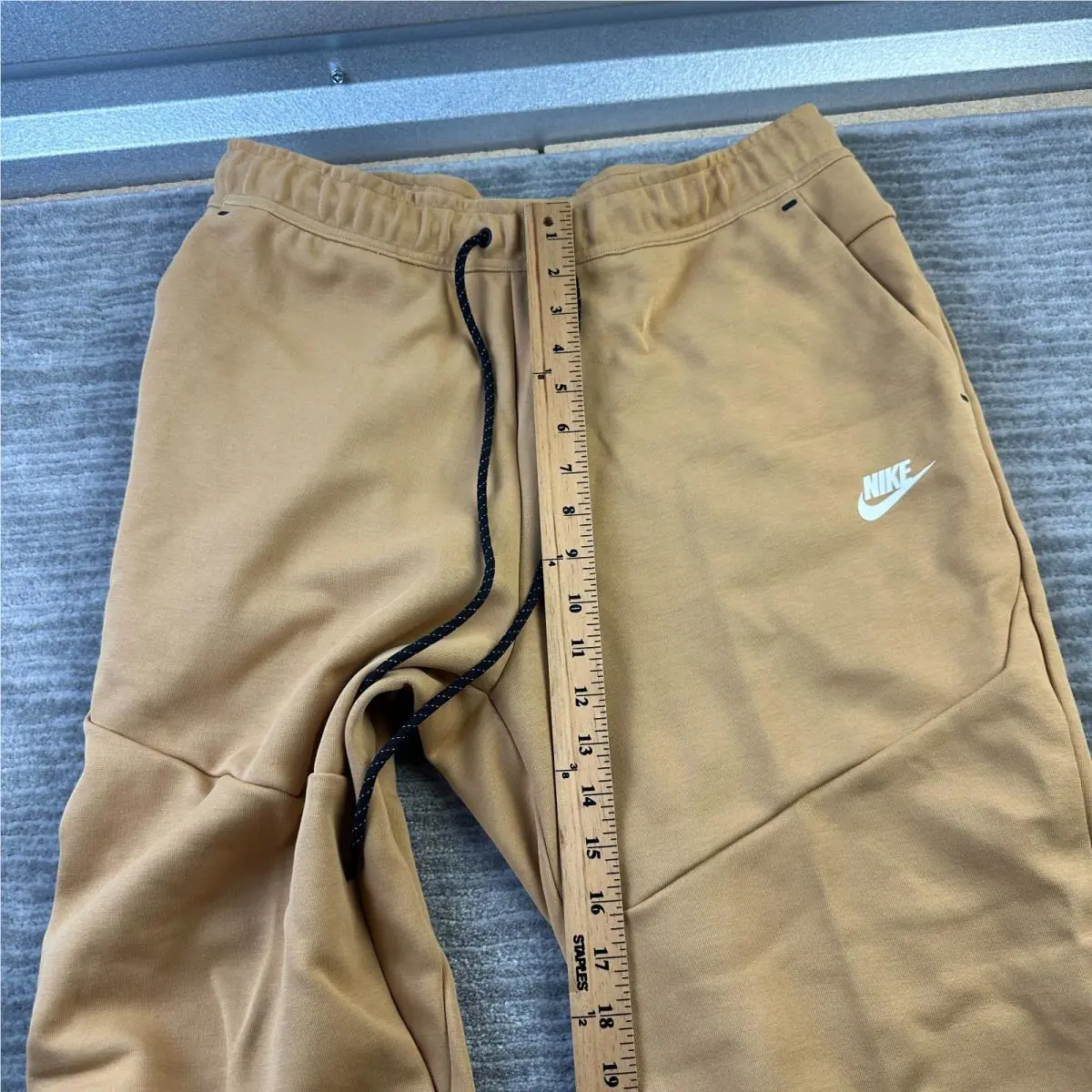 Nike clothing - Beige 9
