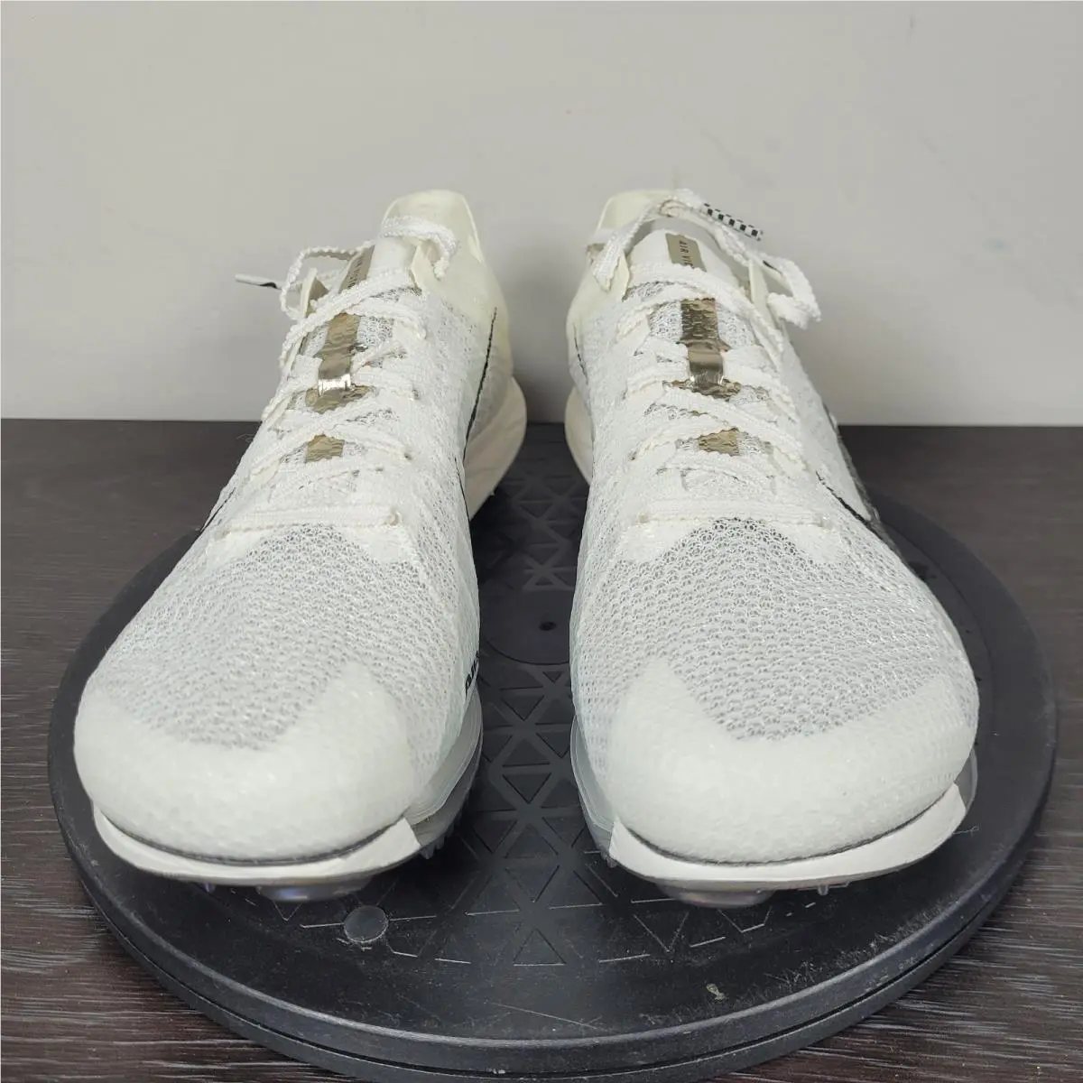 Nike shoes - Nike Air Zoom Victory 2 JI - HQ3041-100 - Beige 0