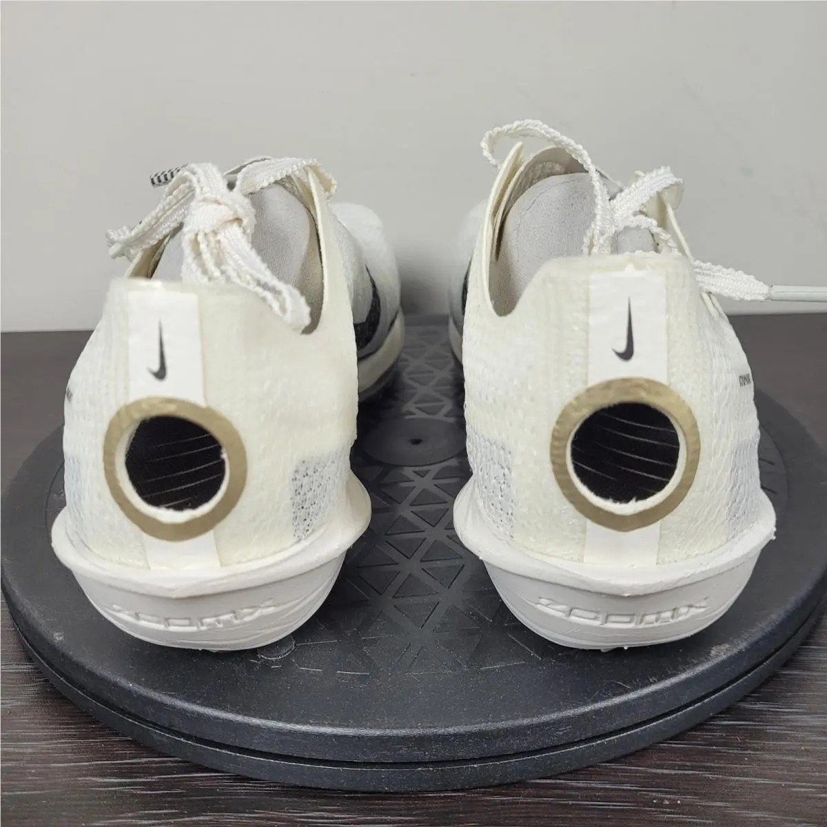 Nike shoes - Nike Air Zoom Victory 2 JI - HQ3041-100 - Beige 1