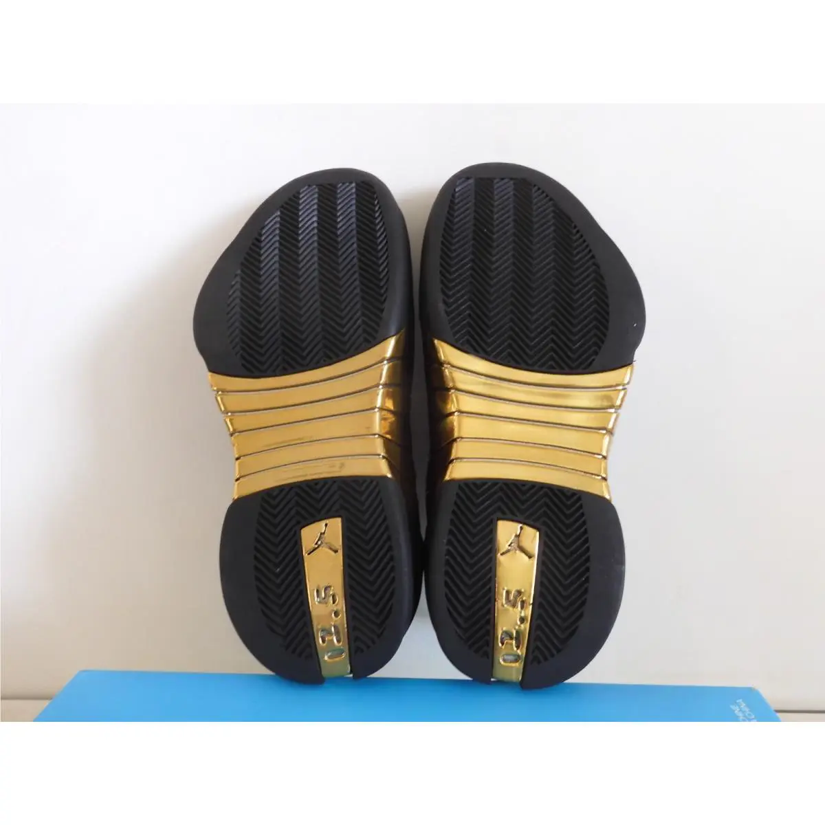 Nike shoes - Air Jordan 15 - Air - Black (UPC: 192502193820) 5
