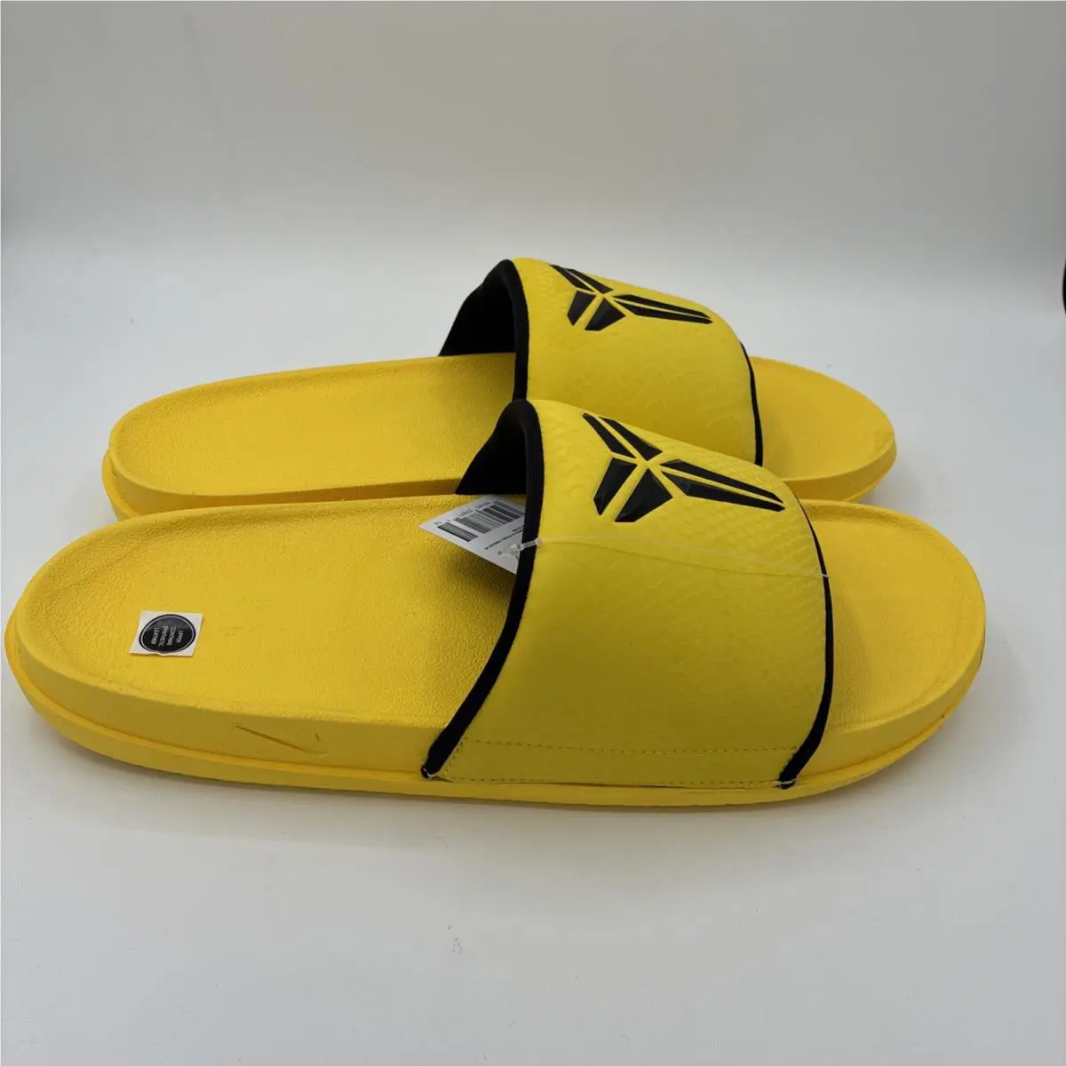 Nike shoes - Nike Offcourt - Offcourt - Yellow 0