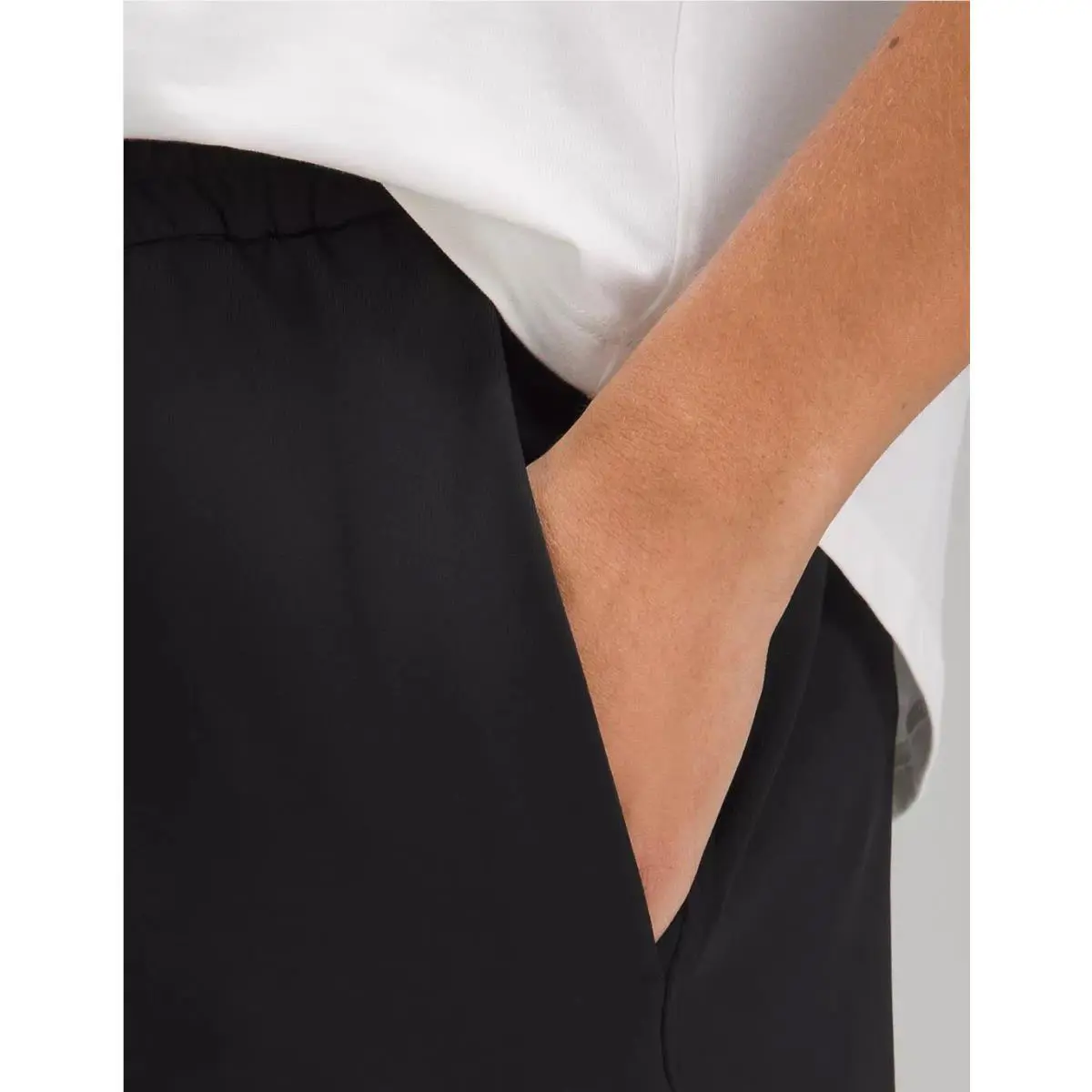 Lululemon clothing - Black 2