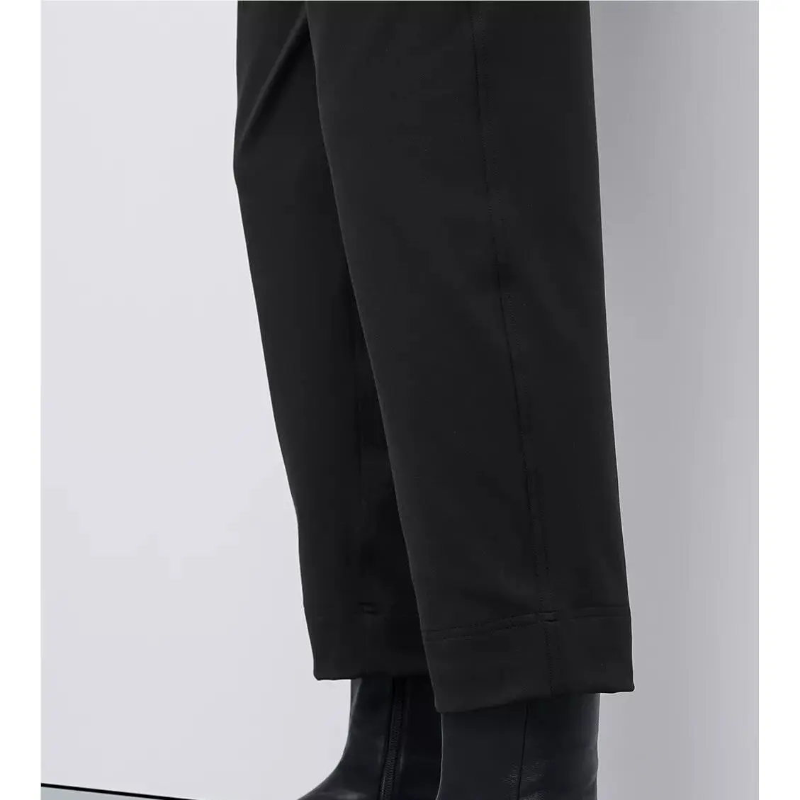 Lululemon clothing - Black 4