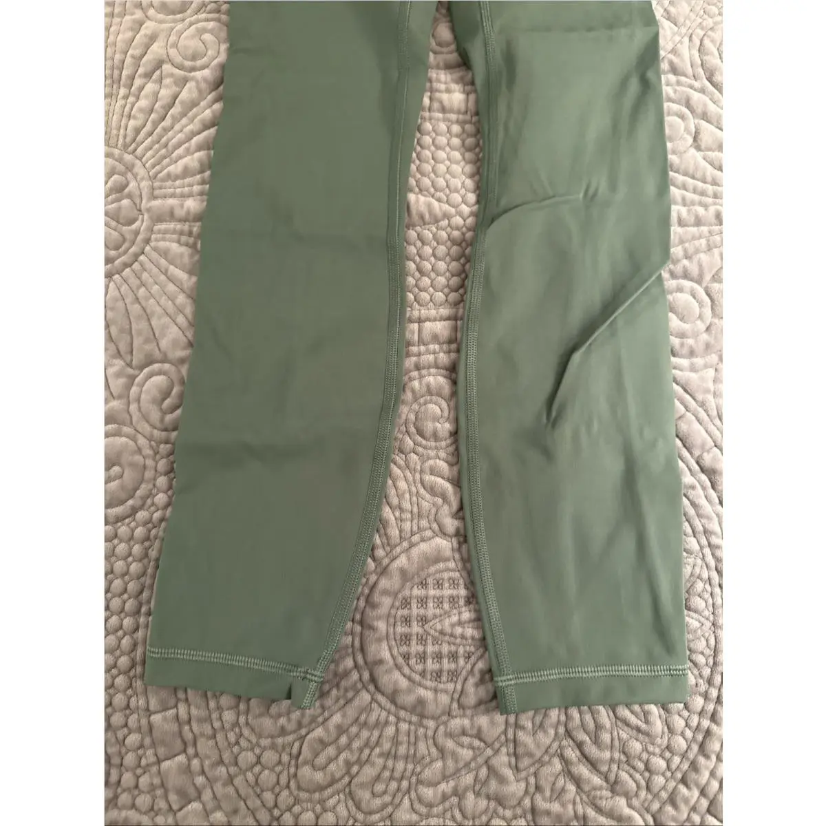Lululemon clothing - Green 2