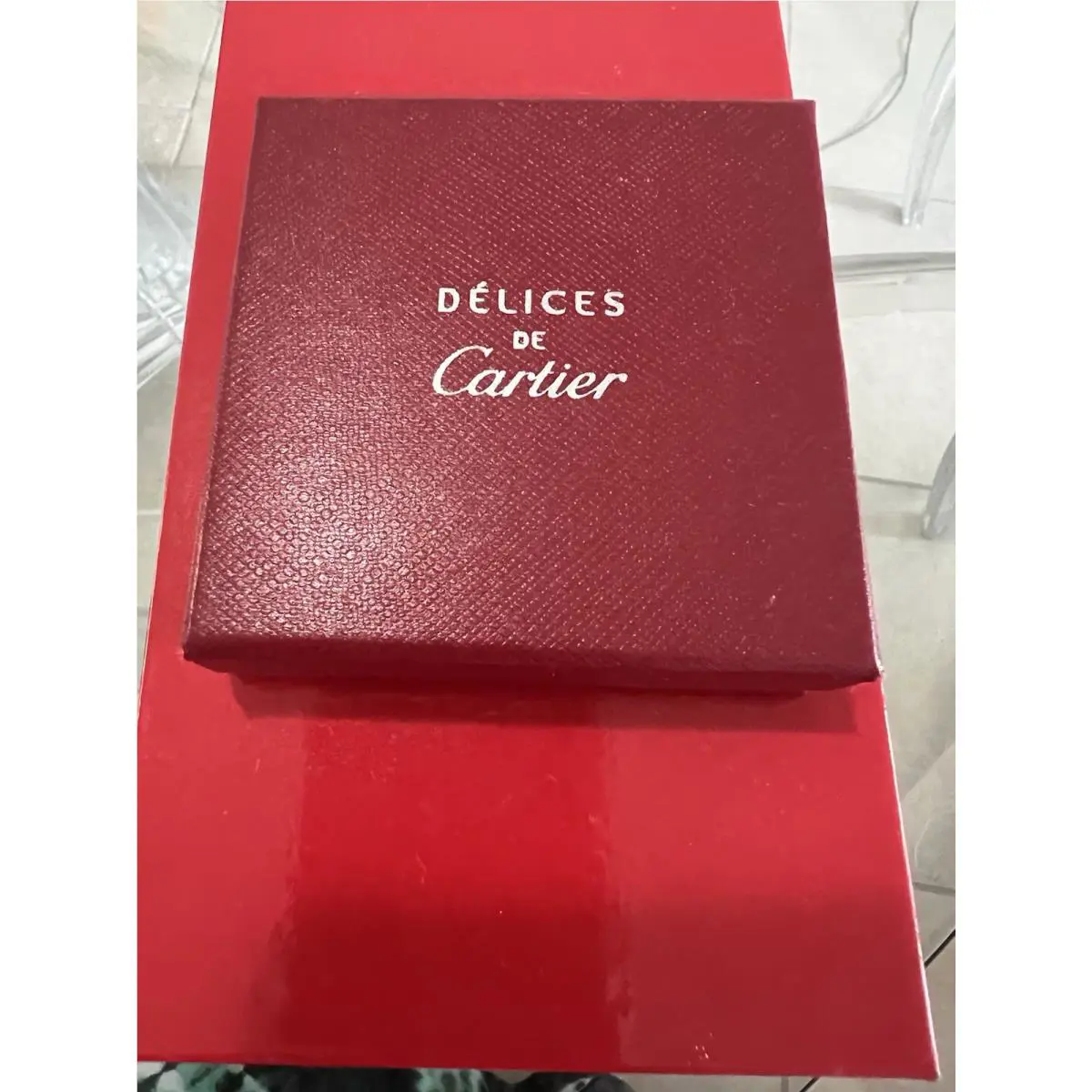 Delices de Cartier Solid Perfume 1g /.035 oz Swivel Silver Flower