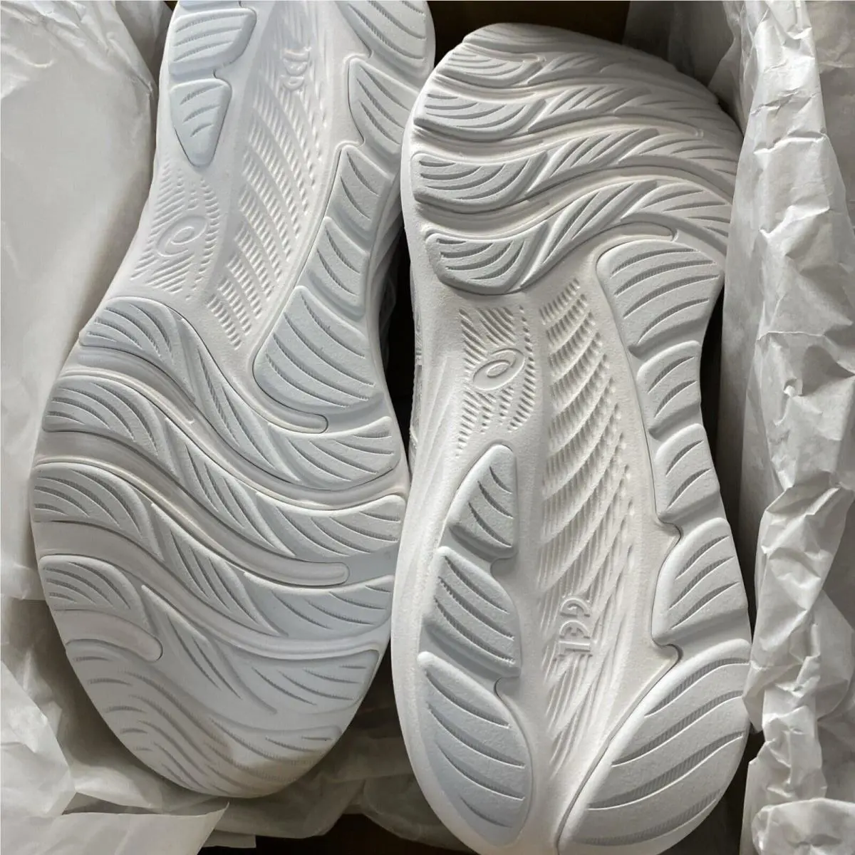Asics shoes - Gel-contend 9 - 1012B678-100 - White/Glacier Grey 0