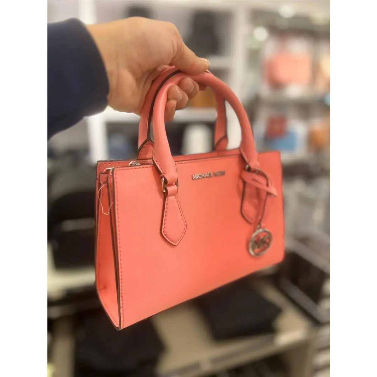 Michael Kors Satchel Sheila Small Leather Center Zip Purse Women`s Bag Tea Rose