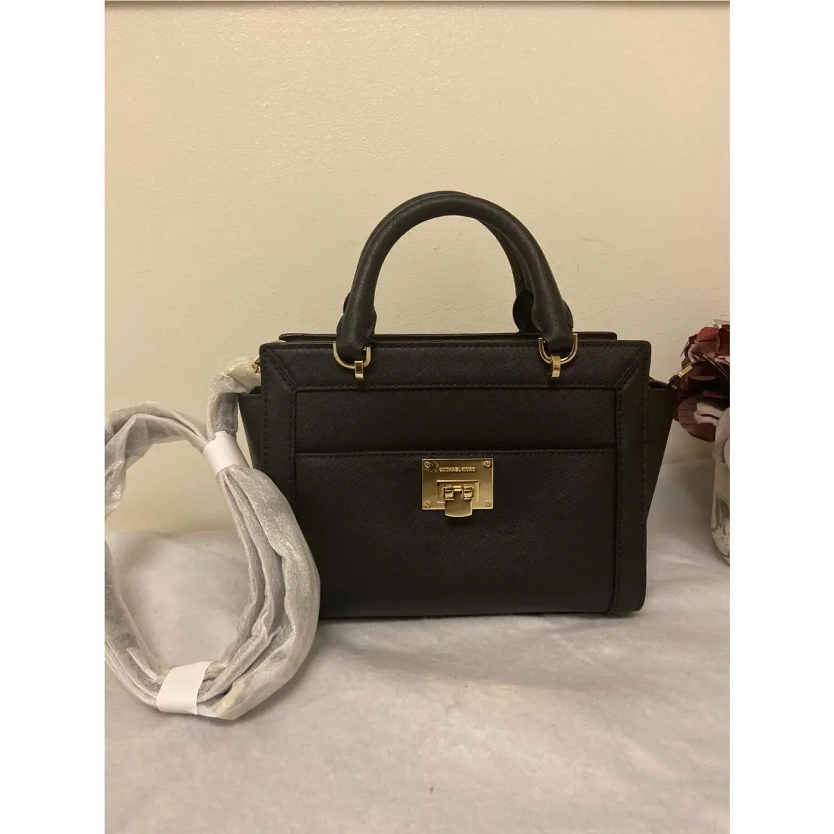 Michael Kors Tina Small Top Zip Messenger Satchel Crossbody Black Gold