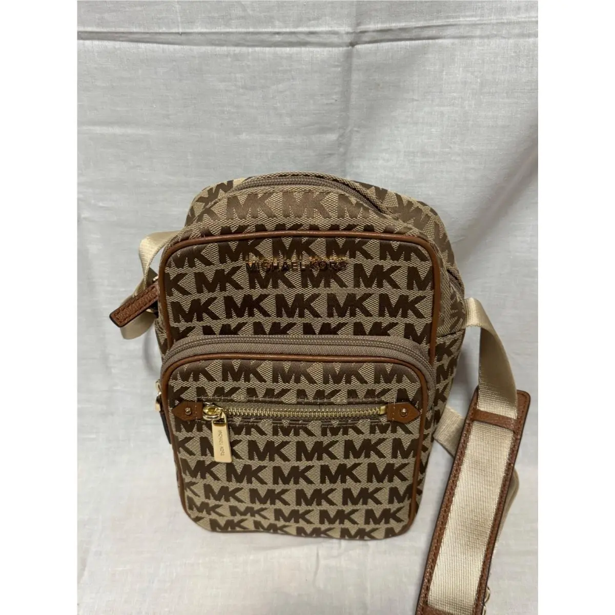 Michael Kors Bedford Zip Flight Bag Crossbody Purse Brown MK Logo