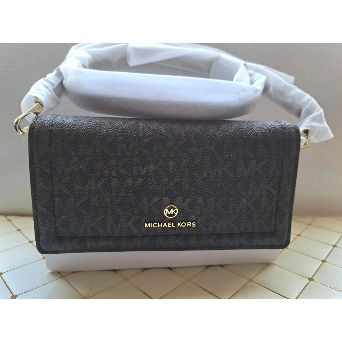 Michael Kors Jet Set Charm Small Logo Convetible Crossbody Bag