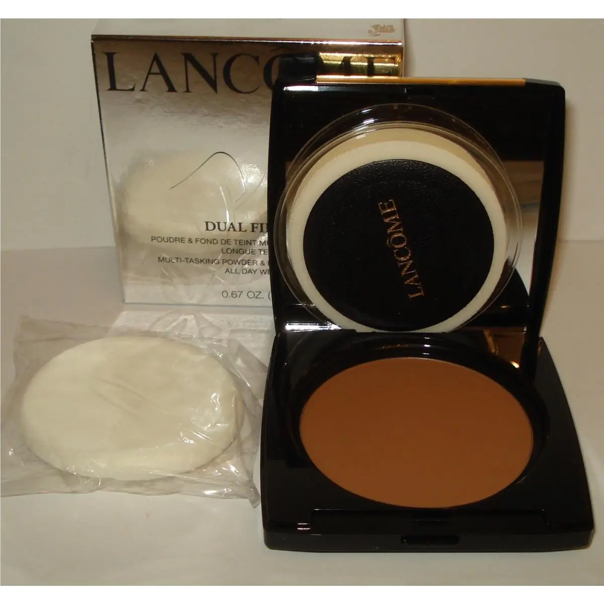 Lancome Dual Finish Multi Tasking Powder Foundation Choose Your Shade 550 Suede (C) by Lancôme