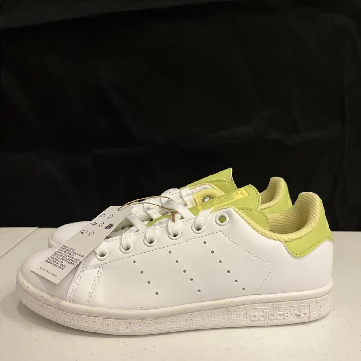 Adidas shoes - adidas Originals - Originals - White (UPC: 195743697904) 1