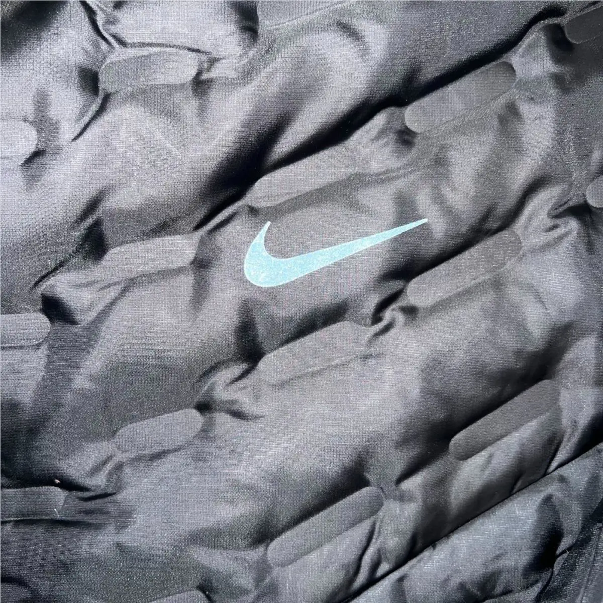 Nike clothing - Nike AeroLoft - AeroLoft - FB7556-010 FB7556010 - Black 2