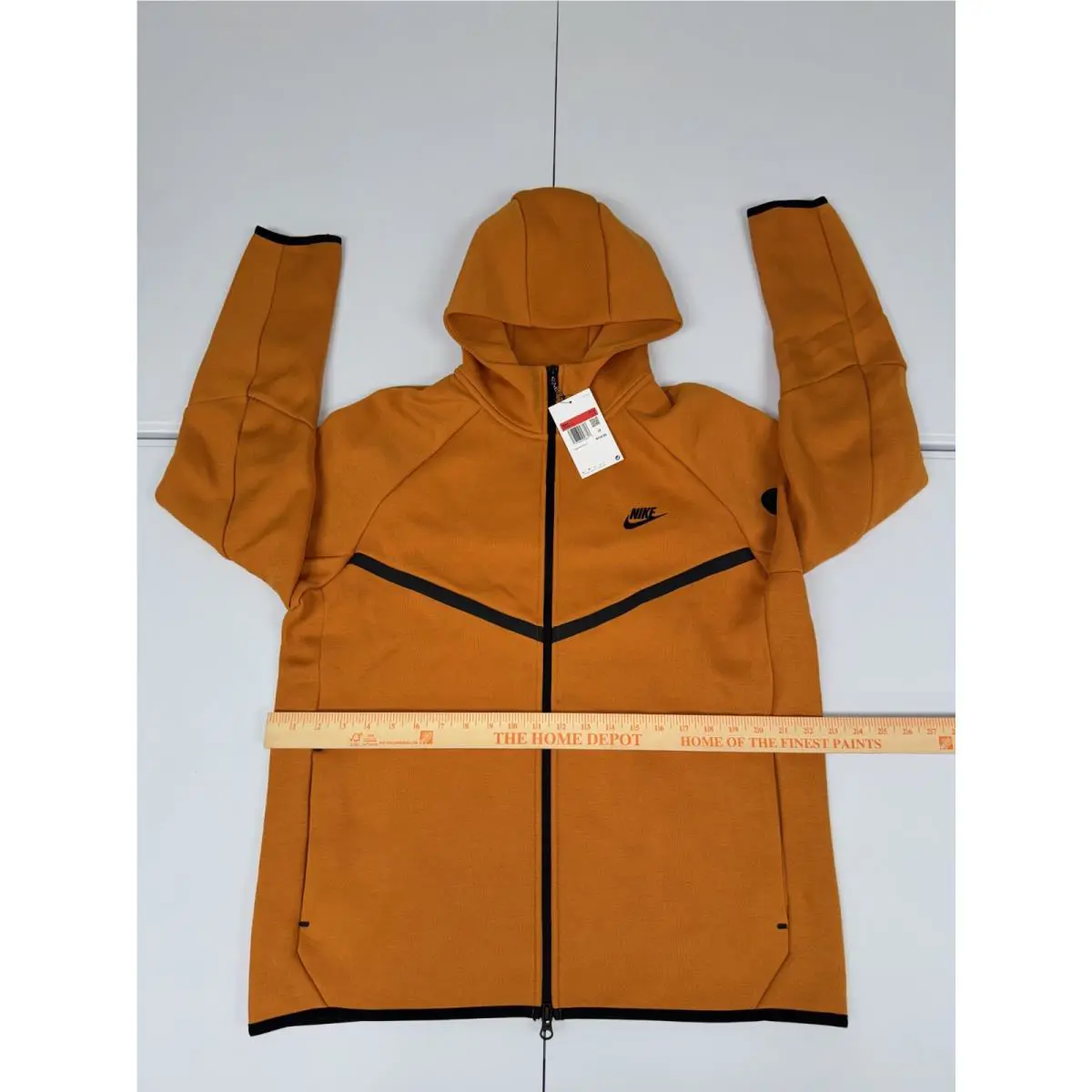 Nike clothing - HV0949 - HV0949 - Green (UPC: 197859983810) 4