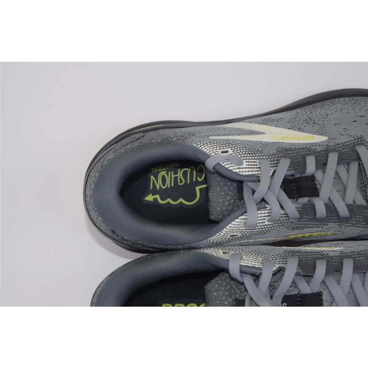 Brooks shoes - Brooks Ghost 16 - Ghost - 1104182E040 - Gray 13
