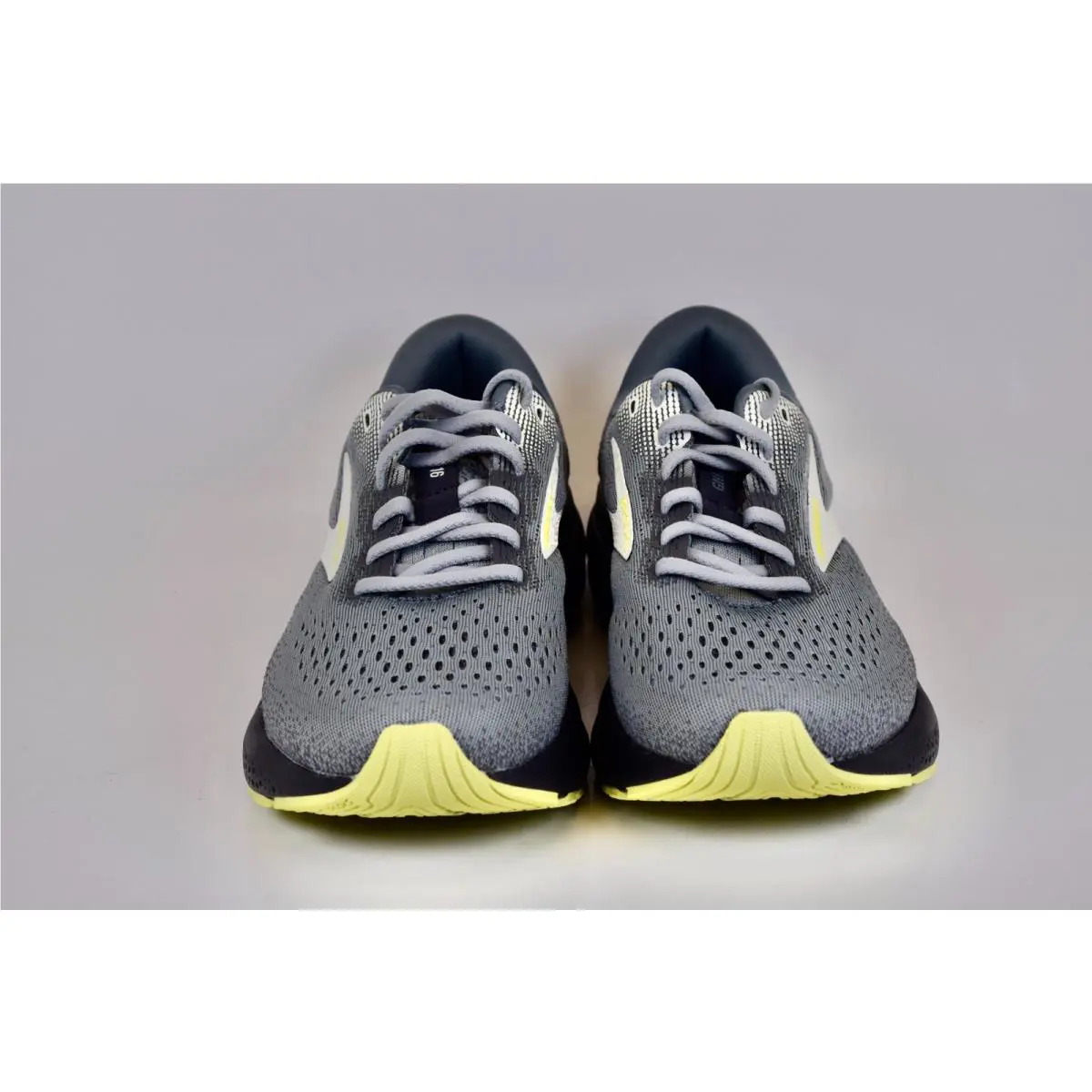 Brooks shoes - Brooks Ghost 16 - Ghost - 1104182E040 - Gray 4