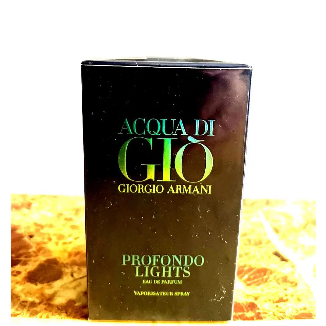 Acqua Di Gio Profondo Lights by Giorgio Armani 1.3 /1.35 oz /40ml Edp Spray Men