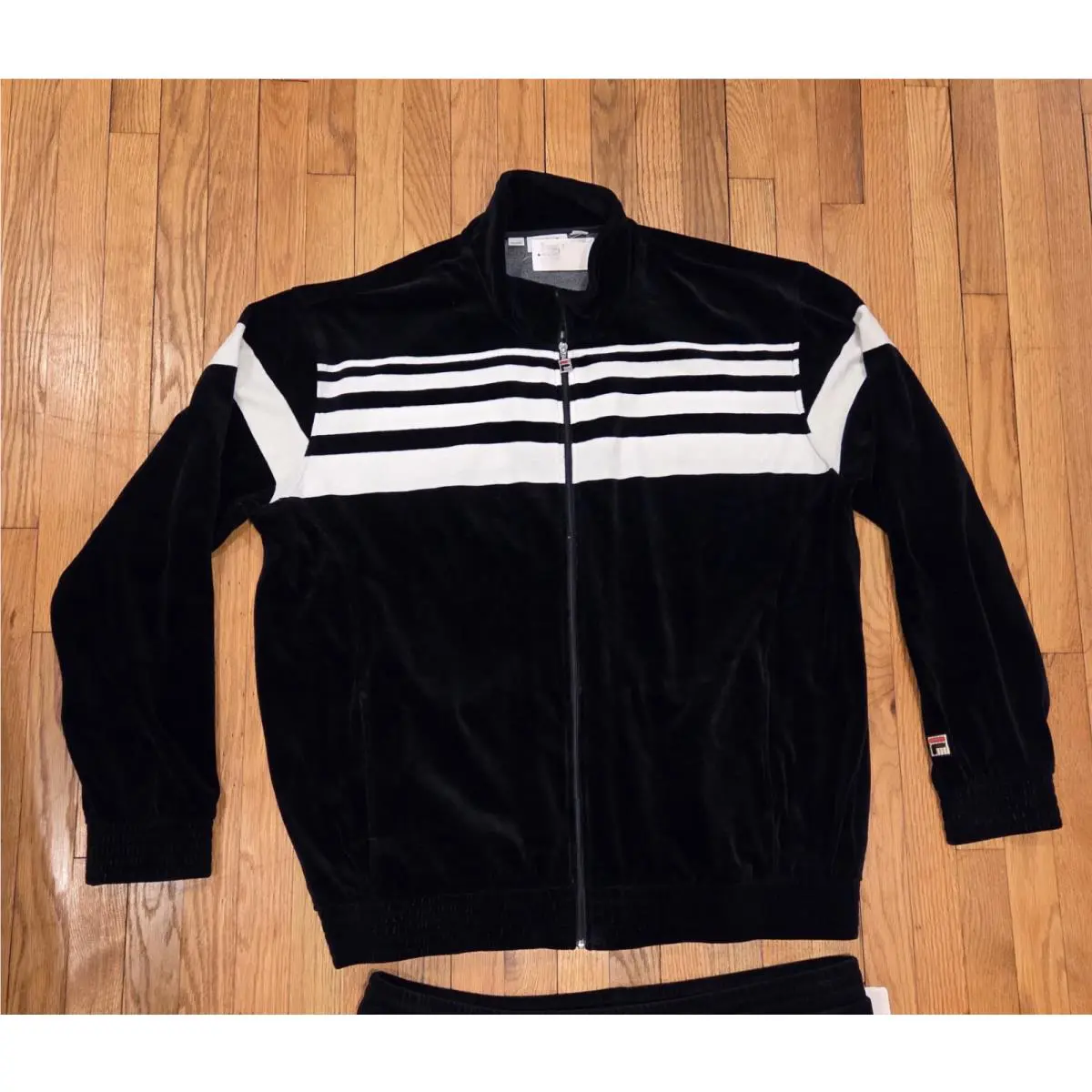 Fila clothing - Black 3