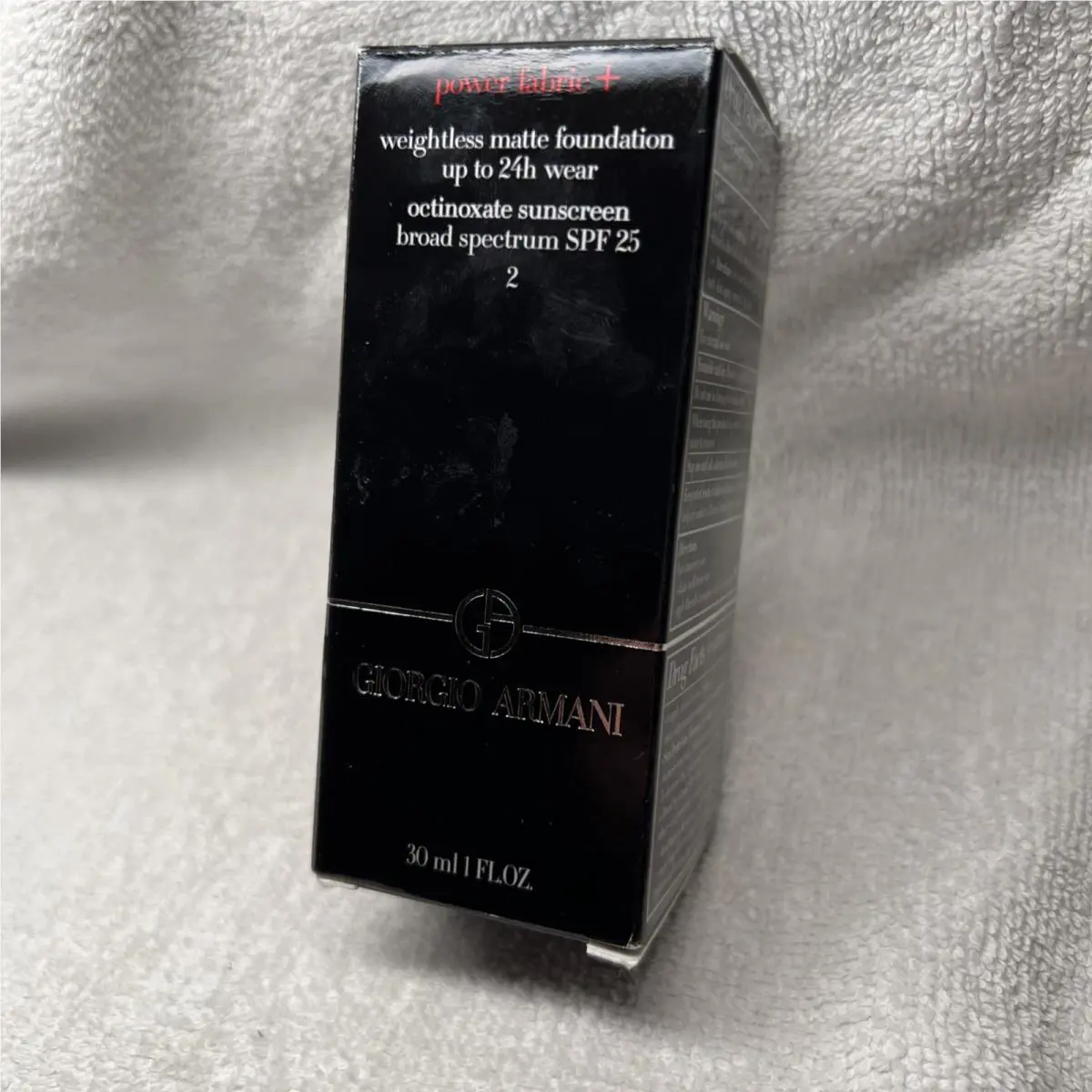 Giorgio Armani Power Fabric+ 2.0 Fair Olive Matte Foundation Spf 25