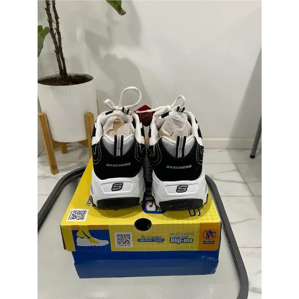 Skechers shoes - SKECHERS D`Lites - Black 2