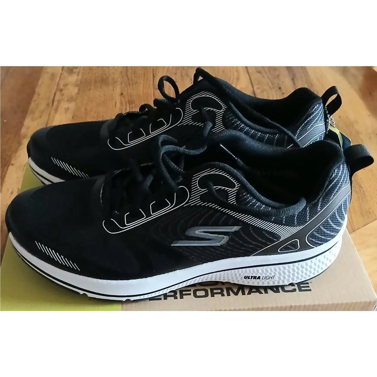 Skechers shoes - Skechers Go Run Consistant - Run Consistant - 220035/BKW - Black 1