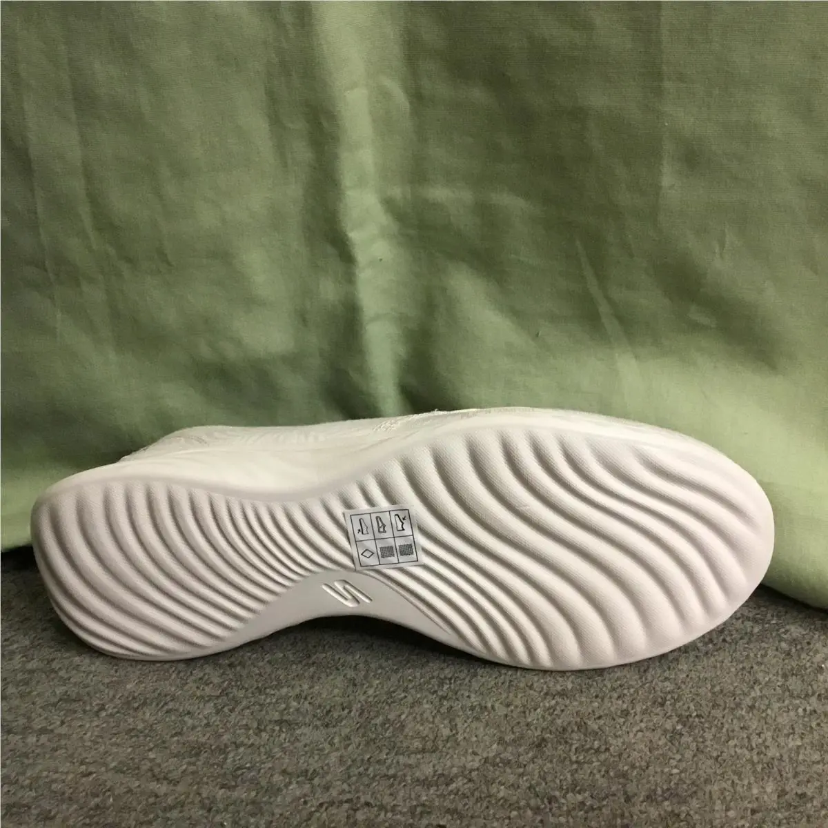 Skechers shoes - Villa - Villa - Beige 4