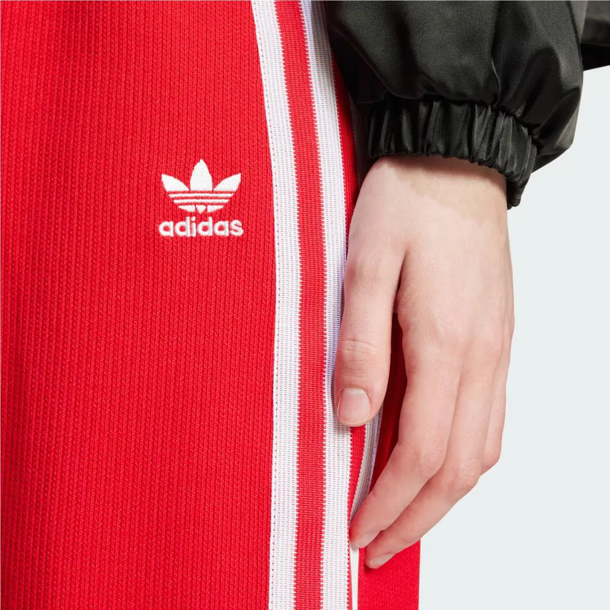 Adidas clothing - IY7279 IY7280 - IY7279 IY7280 - Better Scarlet 10