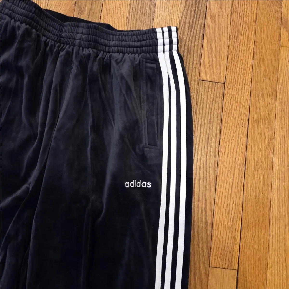 Adidas clothing - White 10