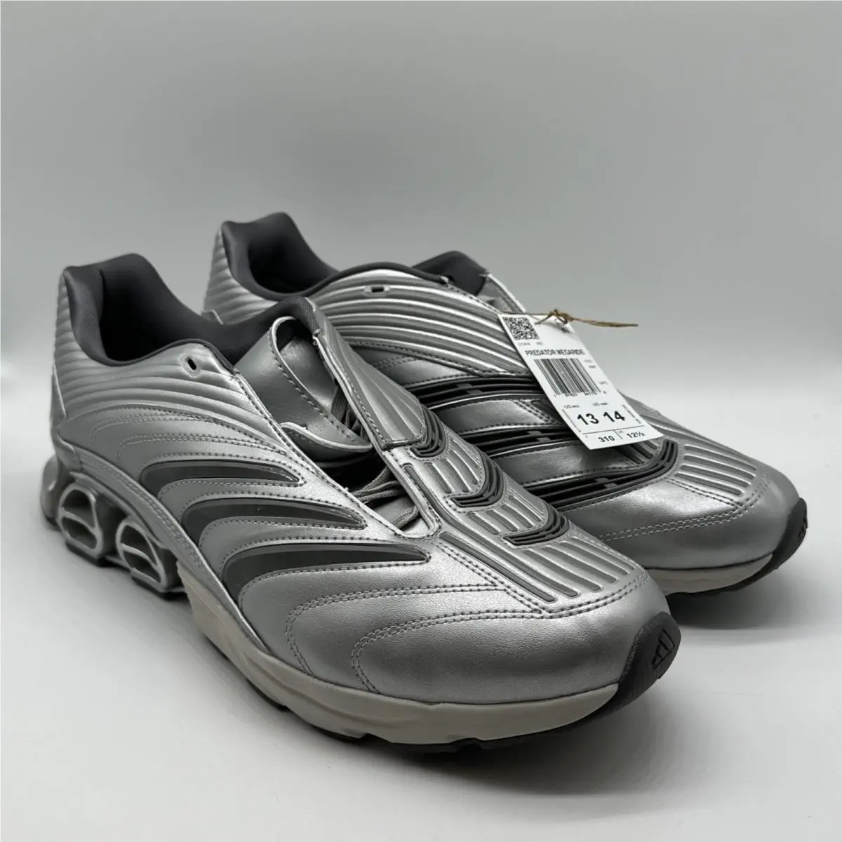 Adidas Predator Megaride Shoes Men`s Size 13 Gray/silver Metallic JS1555
