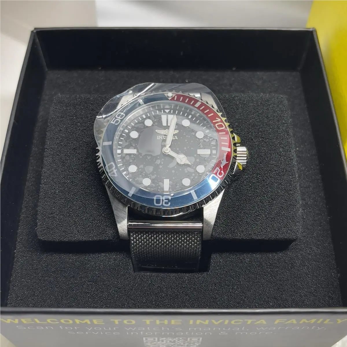 Invicta Pro Diver 49689 Men`s Watch Red Blue Bezel Black Dial Steel Mesh Band - Dial: Black, Band: Black, Bezel: Red